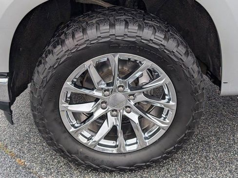 Used 2020 Chevrolet Silverado 1500 LT w/ Trailering Package AWD/4WD image 13