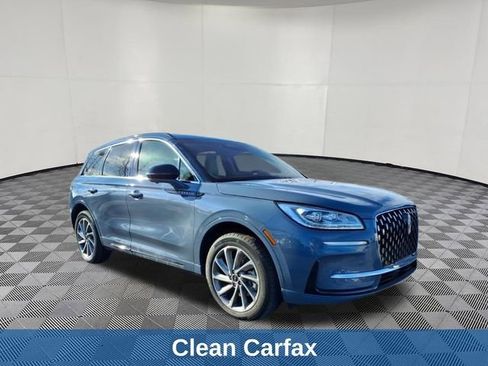 Used 2025 Lincoln Corsair Grand Touring w/ Equipment Group 302A AWD/4WD image 2