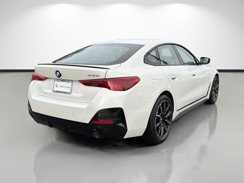 New 2026 BMW 430i w/ M Sport Package RWD image 3