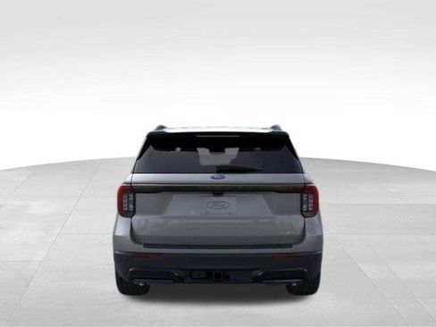 New 2026 Ford Explorer ST-Line image 5