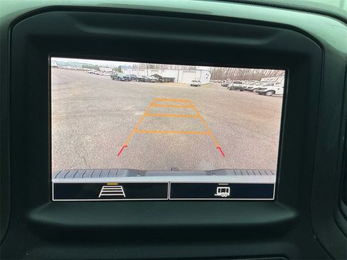 Used 2025 Chevrolet Silverado 2500 Custom w/ Custom Value Package image 22