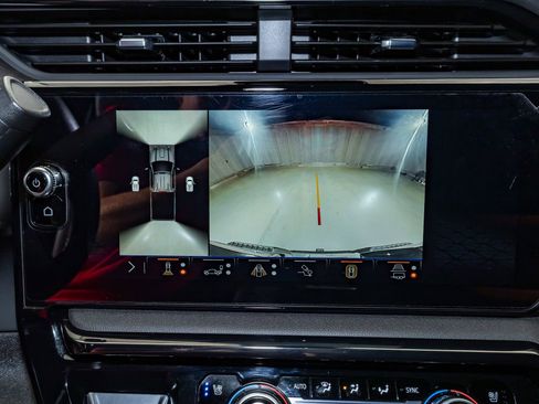 Used 2025 GMC Sierra 2500 AT4 w/ AT4 Premium Plus Package image 21