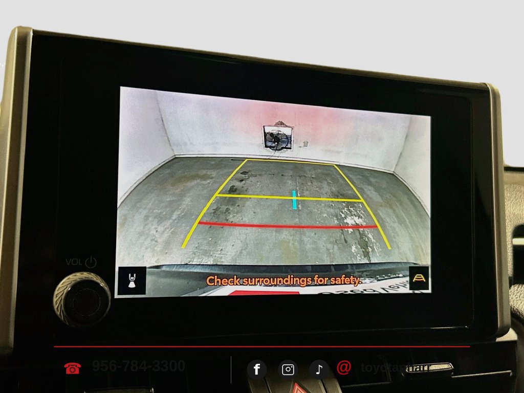 Used 2024 Toyota RAV4 XLE AWD/4WD image 12