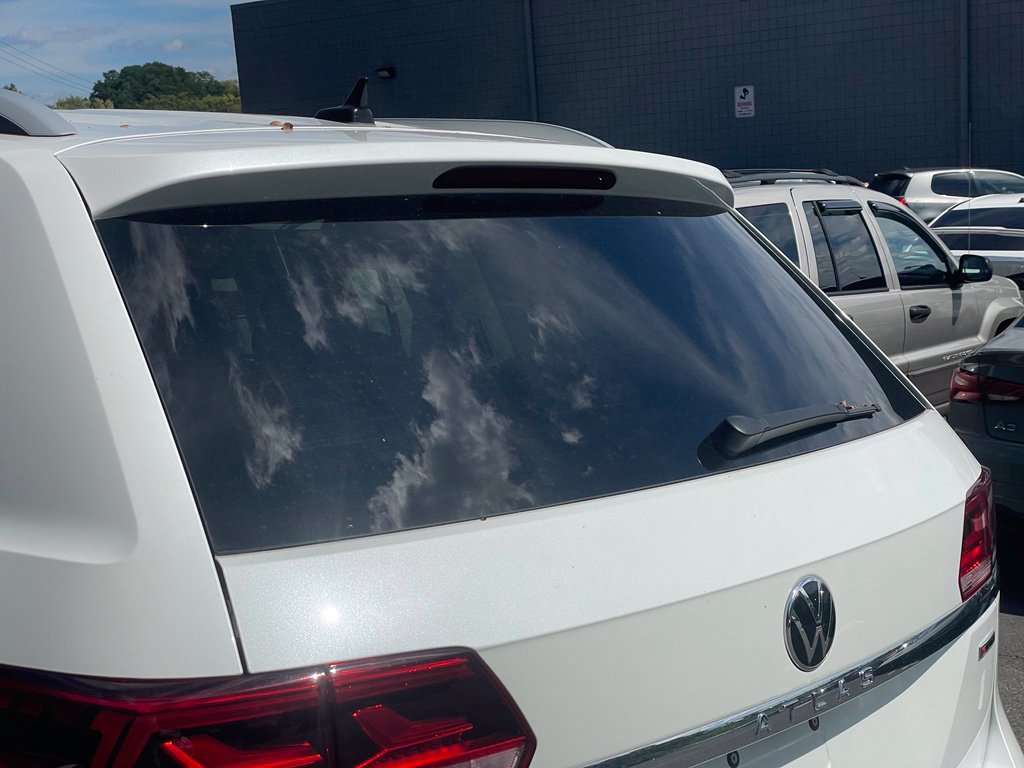 Used 2022 Volkswagen Atlas SEL R-Line AWD/4WD image 32