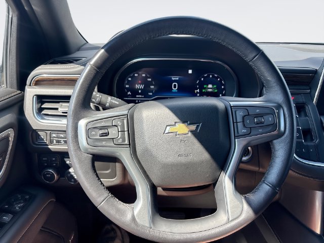 Used 2022 Chevrolet Tahoe Premier AWD/4WD image 14