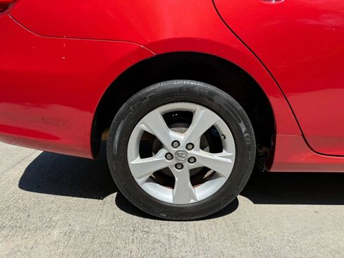 Used 2013 Toyota Corolla LE FWD image 13
