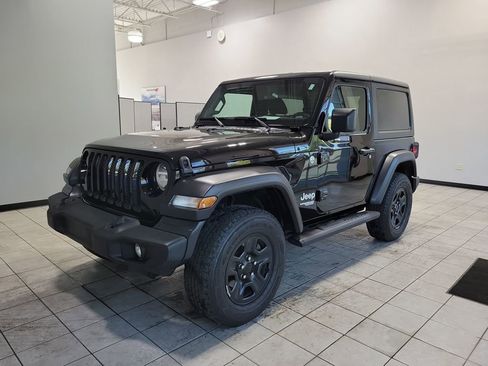 Used 2019 Jeep Wrangler Sport image 45
