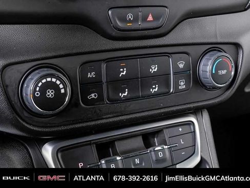 Certified 2024 GMC Terrain SLE FWD image 11