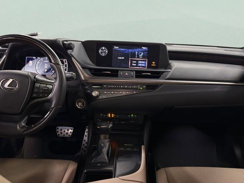 Used 2021 Lexus ES 250 w/ Premium Package image 36