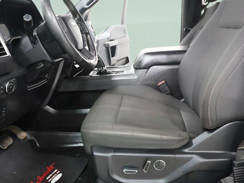 Used 2016 Ford F150 XLT w/ Equipment Group 302A Luxury AWD/4WD image 21