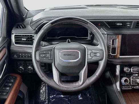 Certified 2024 GMC Yukon Denali Ultimate AWD/4WD image 15