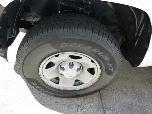 Used 2022 Toyota Tacoma SR image 44