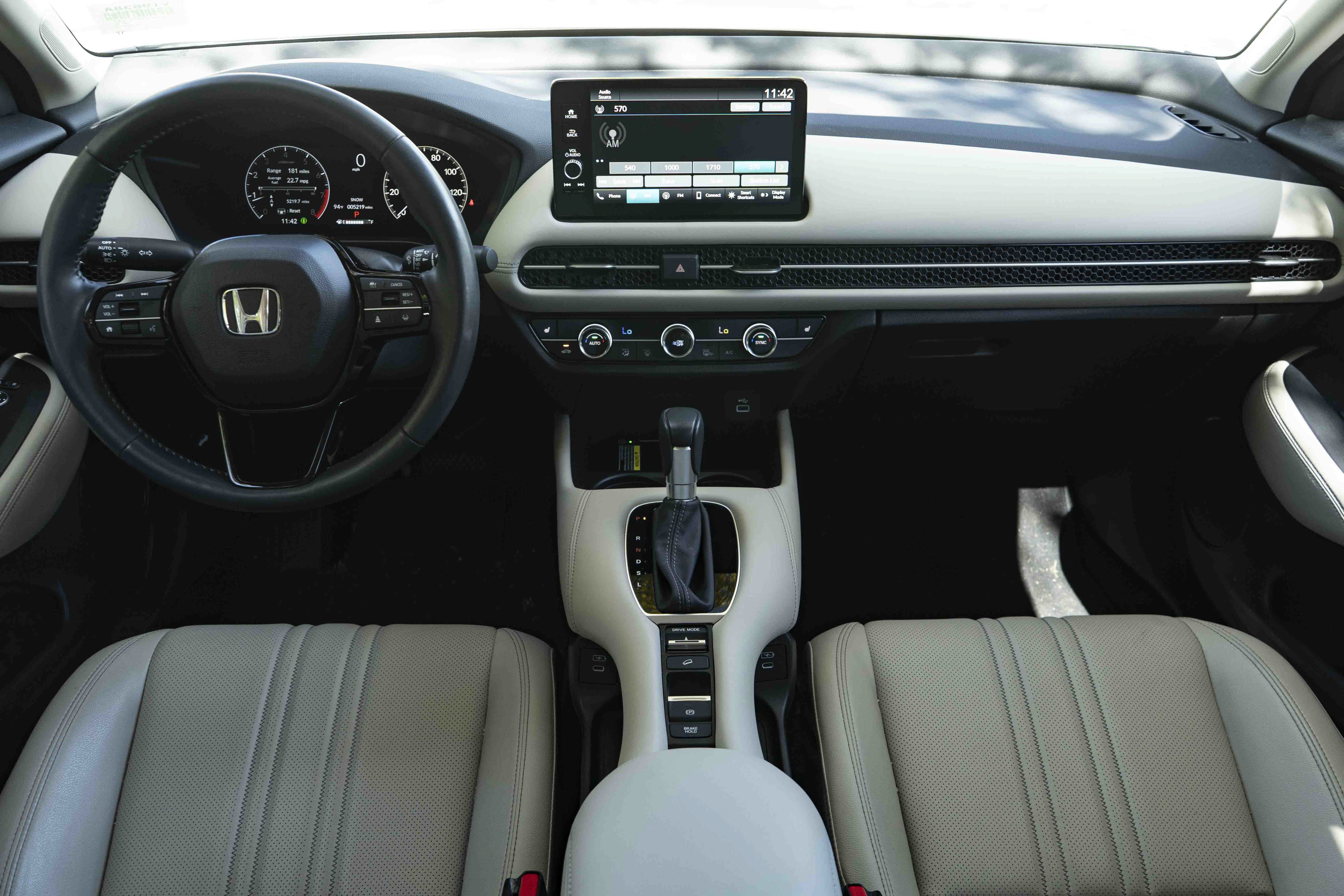 Certified 2024 Honda HR-V EX-L image 26
