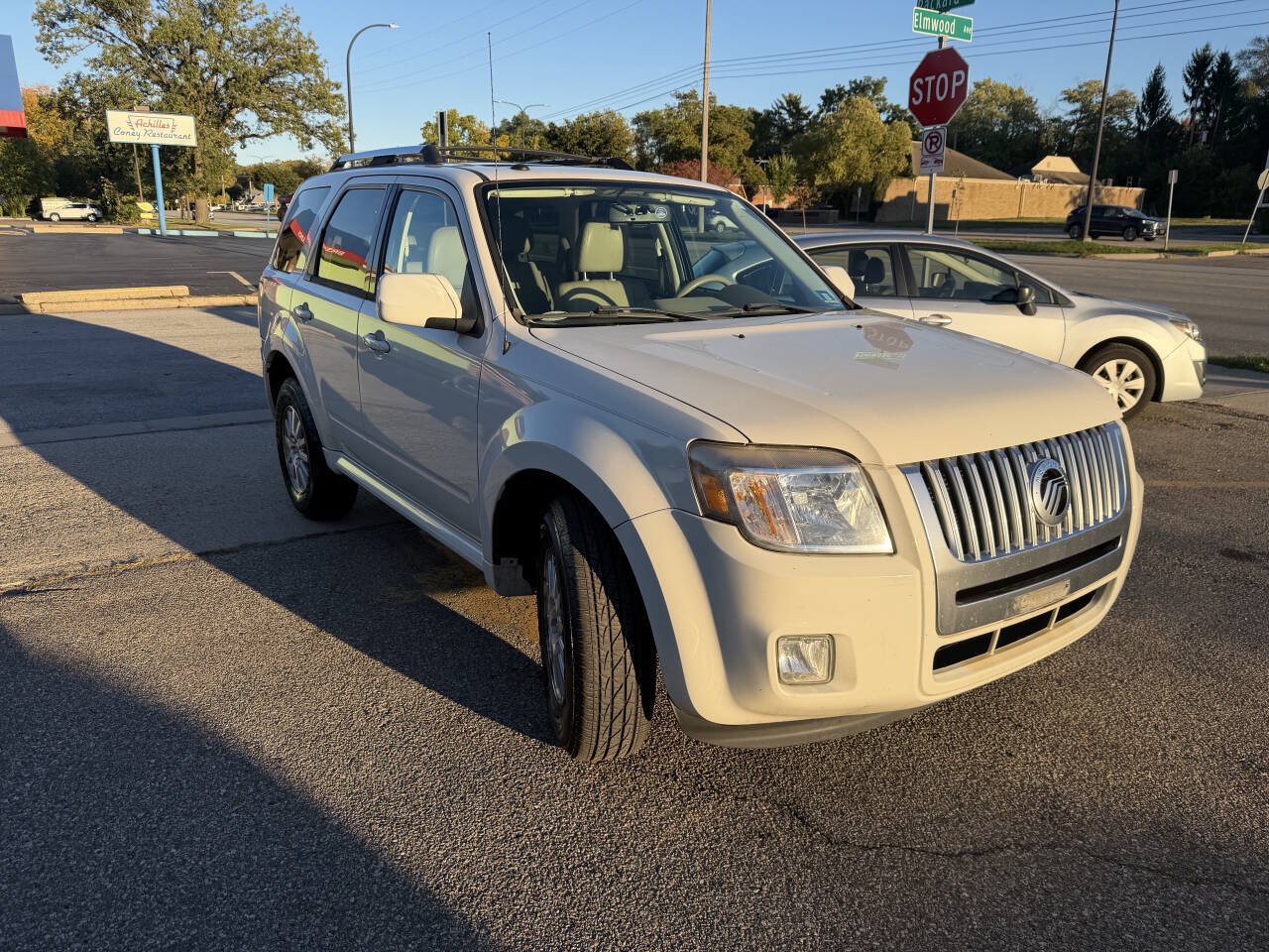 Used 2010 Mercury Mariner Premier AWD/4WD image 6