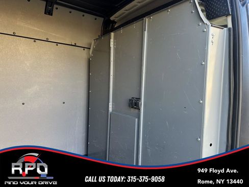 Used 2017 RAM ProMaster 1500 w/ Interior Convenience Group image 18