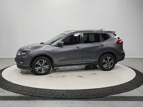 Used 2017 Nissan Rogue SL w/ SL Premium Package AWD/4WD image 5