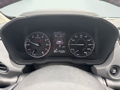 Used 2024 Subaru Crosstrek 2.5i Limited w/ Crosstrek Mirror Package AWD/4WD image 10