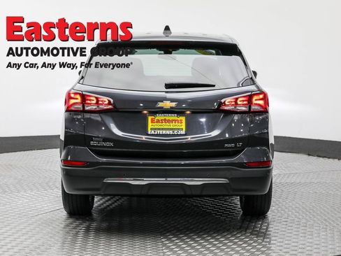 Used 2022 Chevrolet Equinox LT w/ LPO, Floor Liner Package image 6