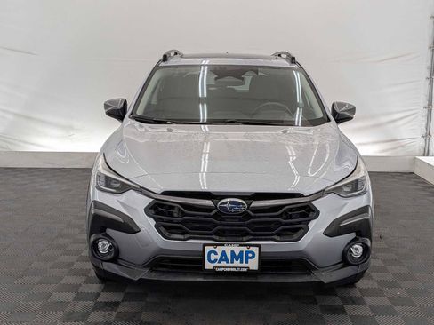 Used 2024 Subaru Crosstrek 2.5i Limited w/ Crosstrek Mirror Package image 9