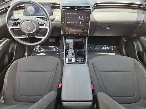 Certified 2022 Hyundai Tucson SEL w/ Convenience Package FWD image 15