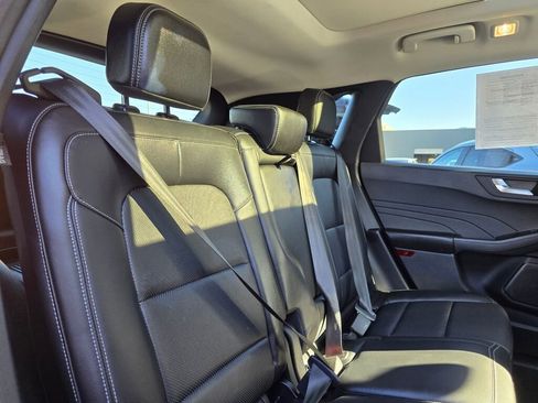 Used 2021 Ford Escape SEL w/ Technology Package image 7