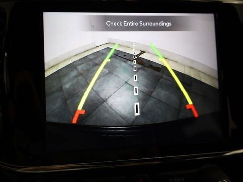 Used 2020 Jeep Grand Cherokee Altitude image 27