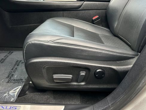 Used 2022 Lexus RX 450h AWD w/ Premium Package image 13