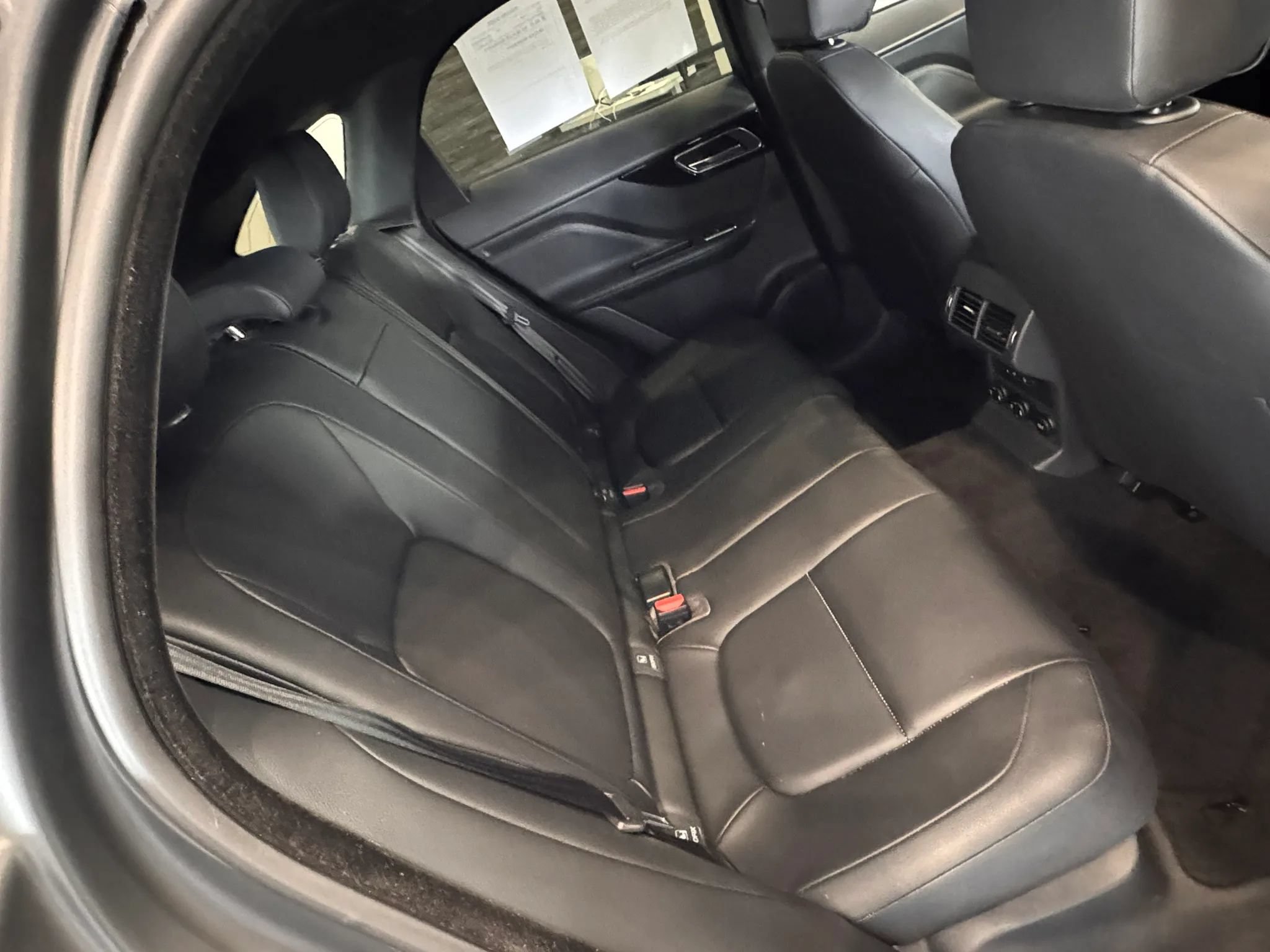 Used 2017 Jaguar F-PACE Premium AWD/4WD image 20