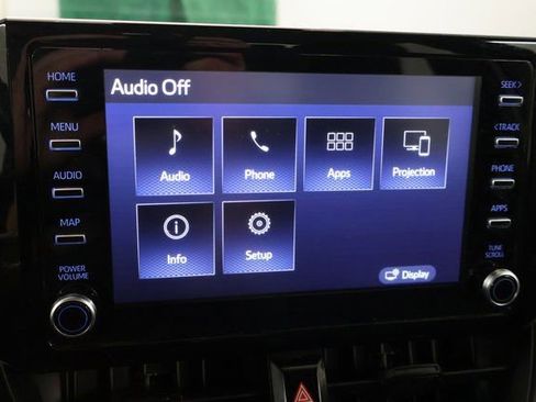 Used 2020 Toyota Corolla LE image 21