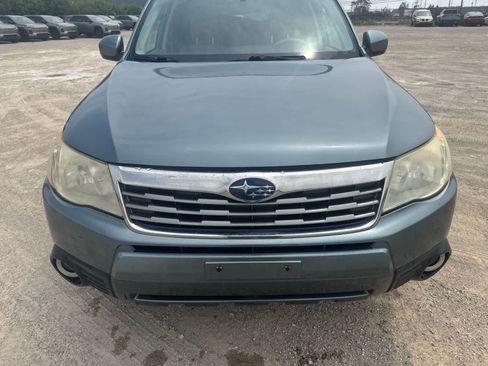 Used 2012 Subaru Forester 2.5X Limited AWD/4WD image 3