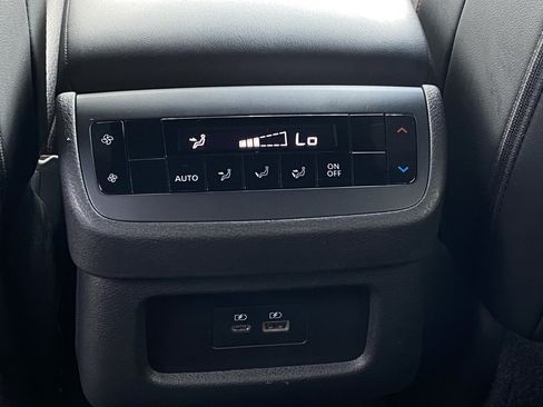 Used 2024 Nissan Pathfinder Rock Creek AWD/4WD image 19