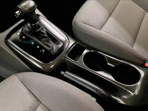 Used 2017 Kia Forte LX image 16