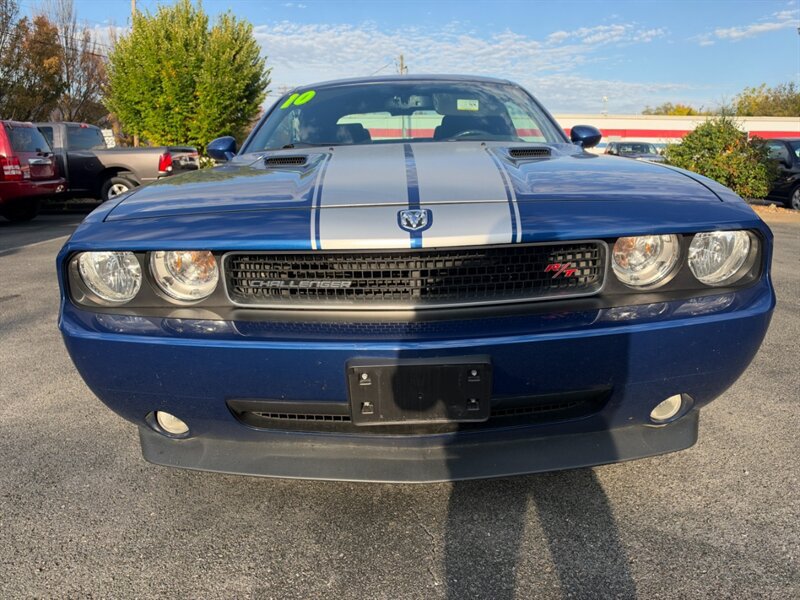 Used 2010 Dodge Challenger R/T RWD image 8