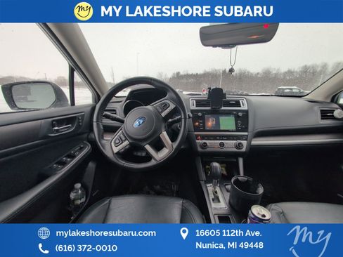 Used 2017 Subaru Outback 2.5i Limited image 19