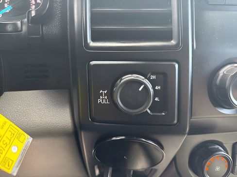Used 2020 Ford F150 XL w/ Equipment Group 101A Mid AWD/4WD image 18