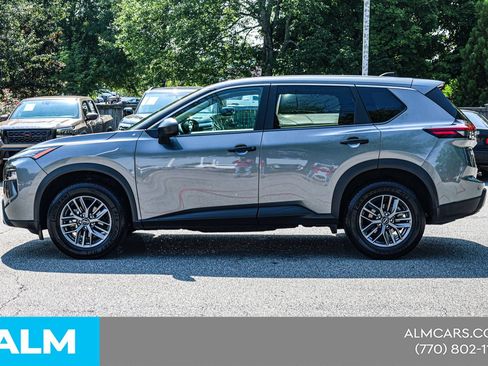 Used 2024 Nissan Rogue S AWD/4WD image 9