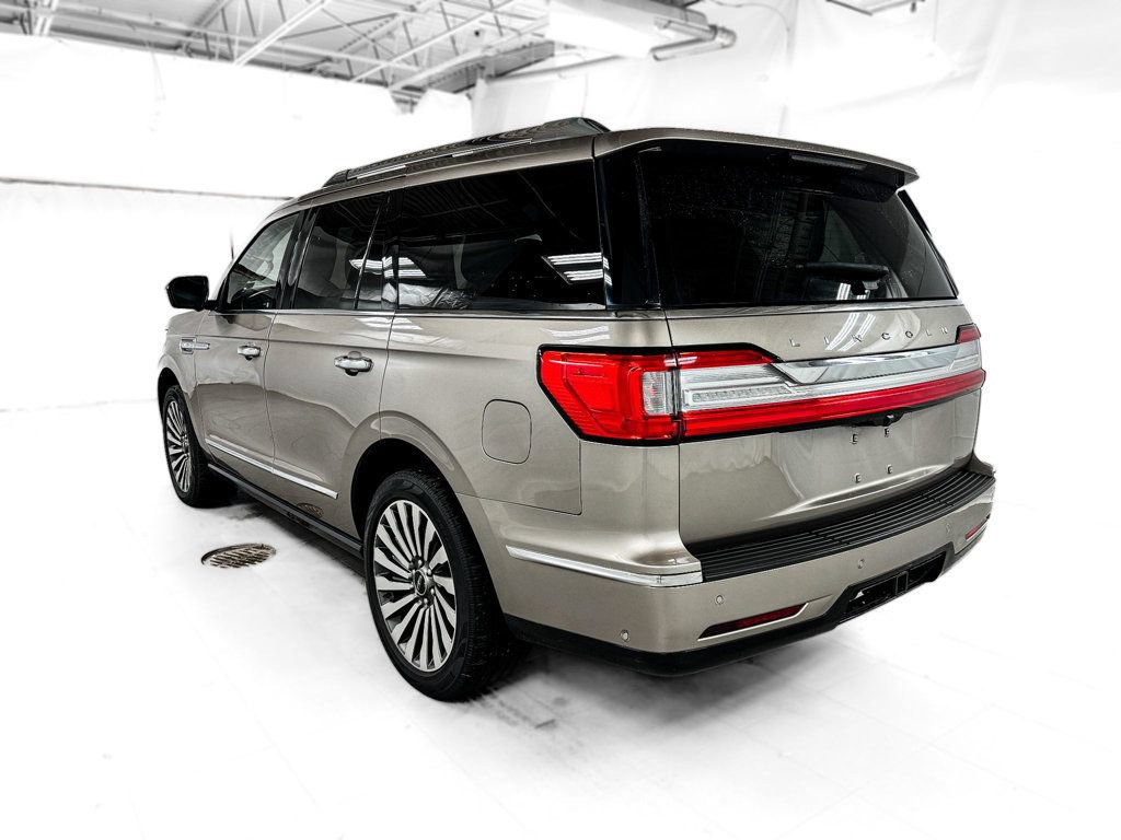 Used 2018 Lincoln Navigator Reserve w/ Technology Package AWD/4WD image 4