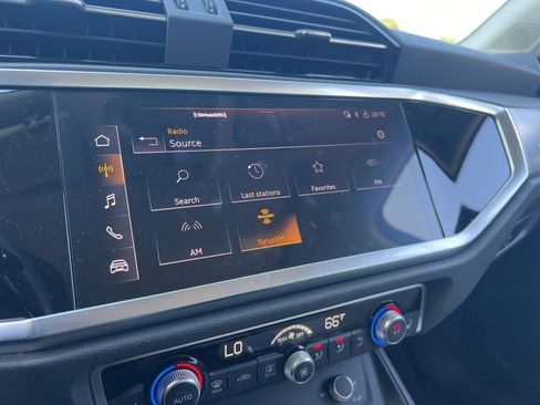 Certified 2024 Audi Q3 2.0T Premium Plus AWD/4WD image 17