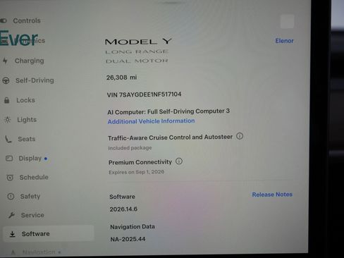 Used 2022 Tesla Model Y Long Range AWD/4WD image 7