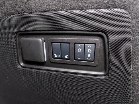 Used 2025 Cadillac Escalade V w/ LPO, Floor Liner Package AWD/4WD image 40