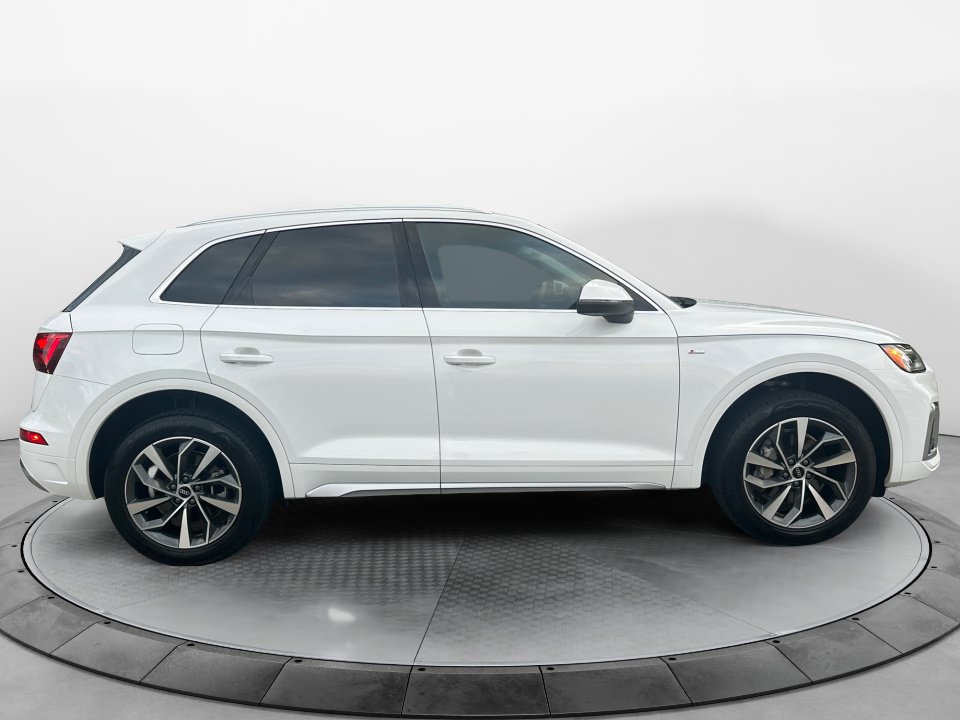 Used 2023 Audi Q5 2.0T Premium Plus AWD/4WD image 8