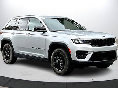 Certified 2024 Jeep Grand Cherokee Altitude