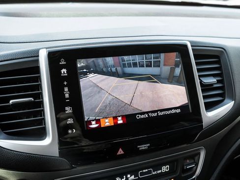 Used 2019 Honda Ridgeline RTL-T image 9