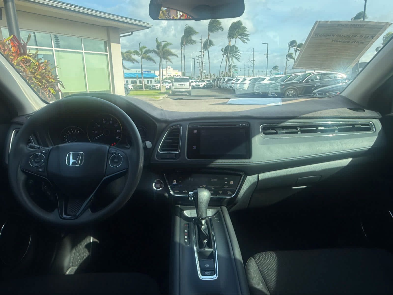 Used 2017 Honda HR-V EX image 19