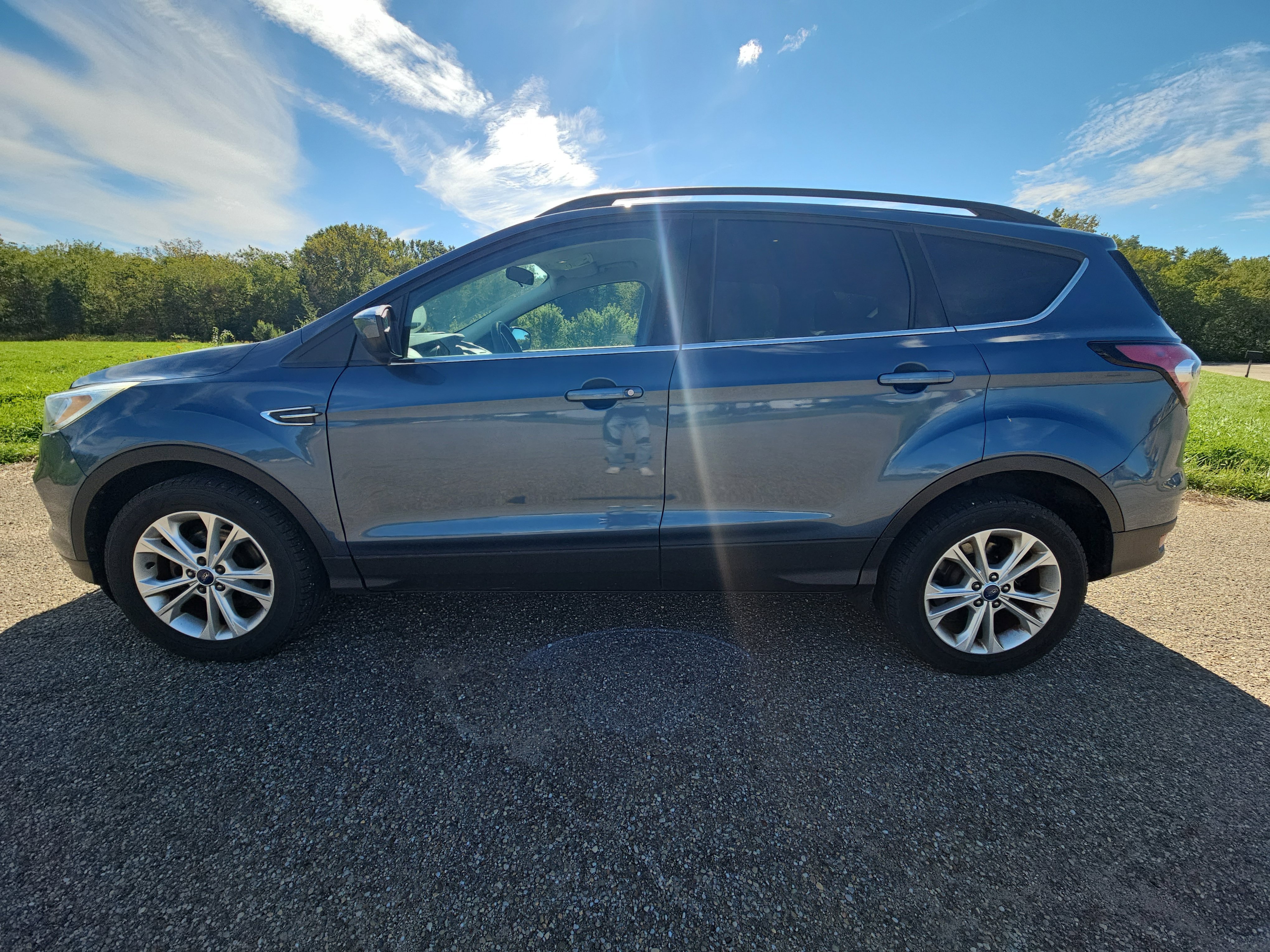 Used 2018 Ford Escape SE FWD image 8