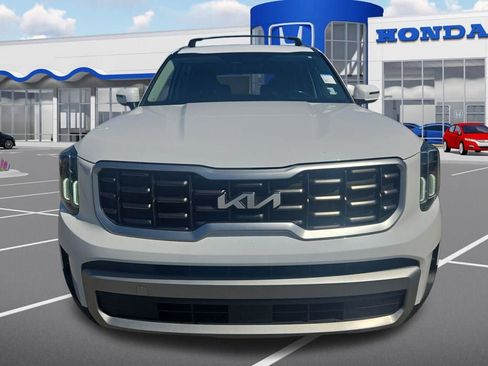 Used 2023 Kia Telluride S w/ S Sunroof Package image 2