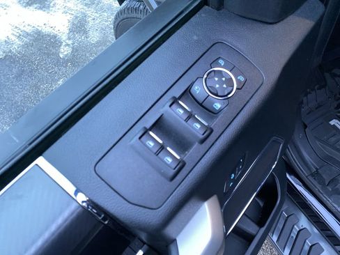 Used 2020 Ford F150 Lariat w/ Equipment Group 502A Luxury image 39