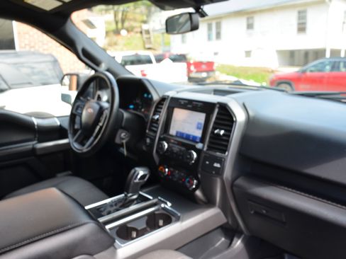 Used 2019 Ford F150 XLT w/ Equipment Group 302A Luxury image 28
