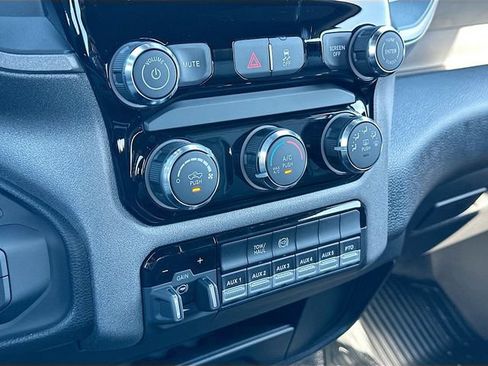 New 2026 RAM 5500 Tradesman w/ Chrome Appearance Group AWD/4WD image 9