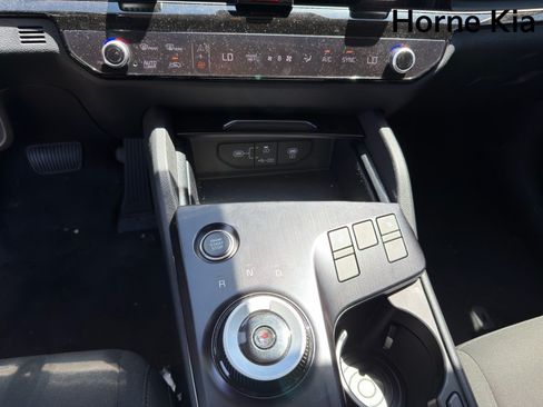 New 2026 Kia Sportage S AWD/4WD image 17